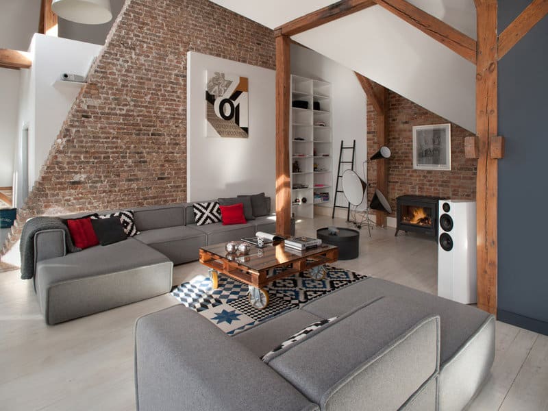 Open and spacious loft designed for a bachelor in Poland