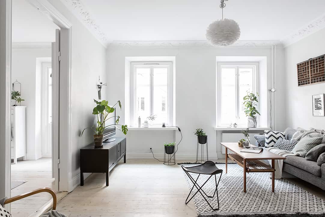 Small yet ultra charming one bedroom apartment in Linnestaden