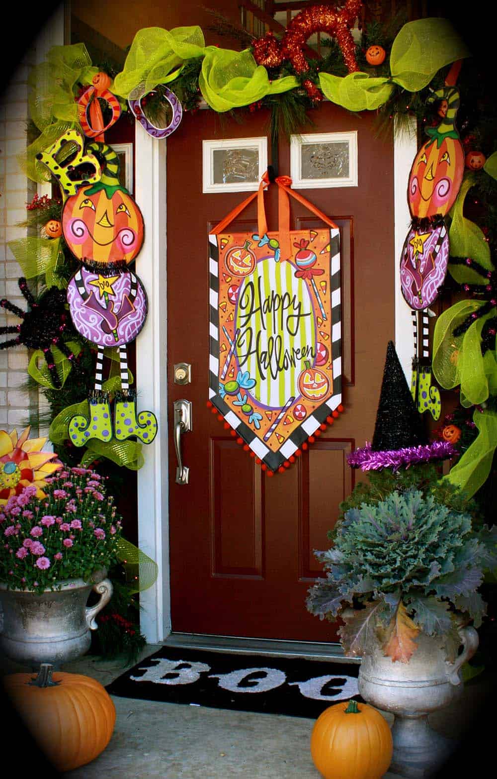 33 Amazingly creative Halloween front door decorating ideas