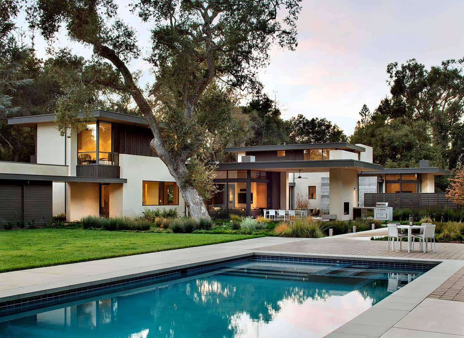 Incredible looking California dwelling filled with natural light