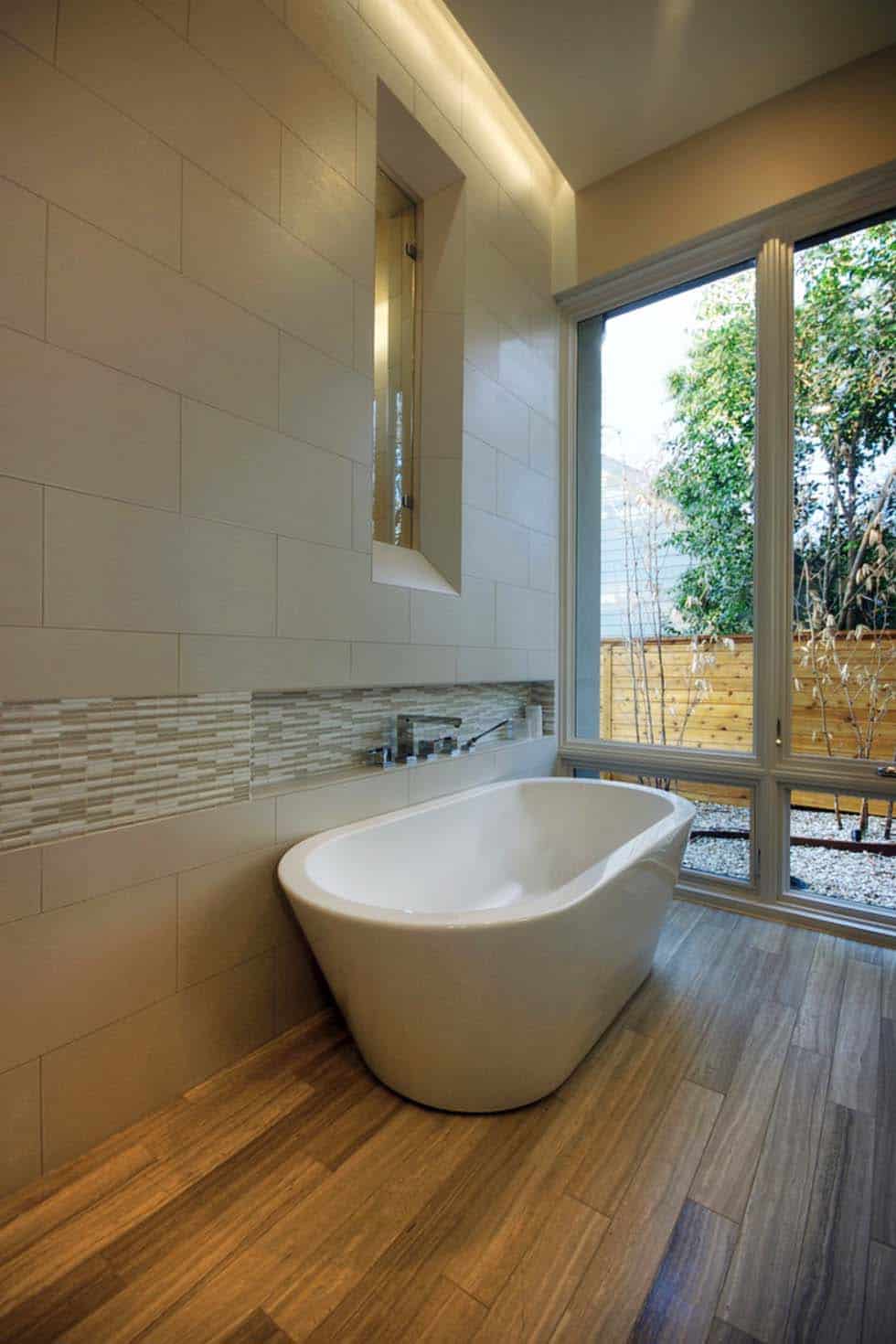 35+ Fabulous freestanding bathtub ideas for a luxurious soak