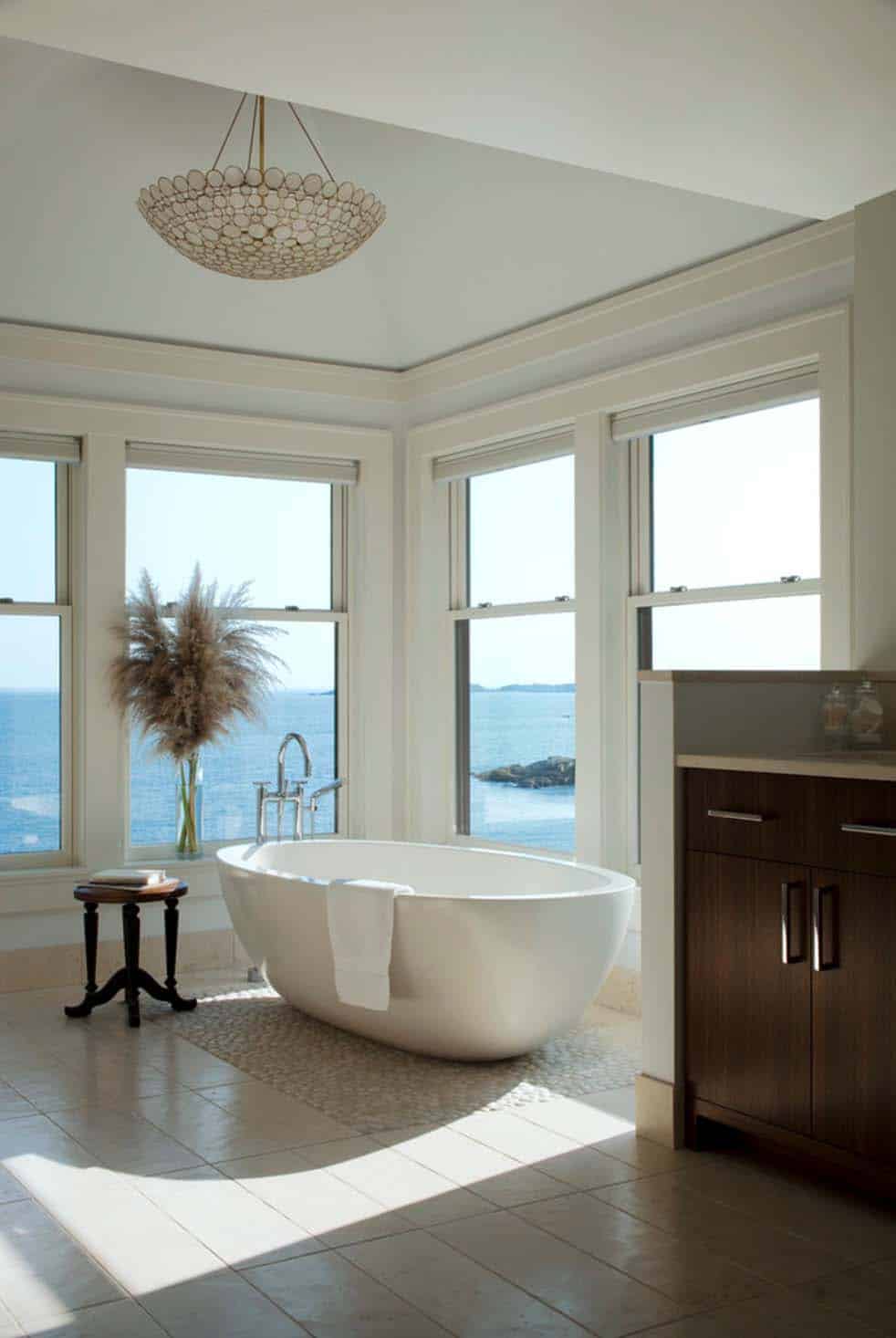 35 Fabulous Freestanding Bathtub Ideas For A Luxurious Soak