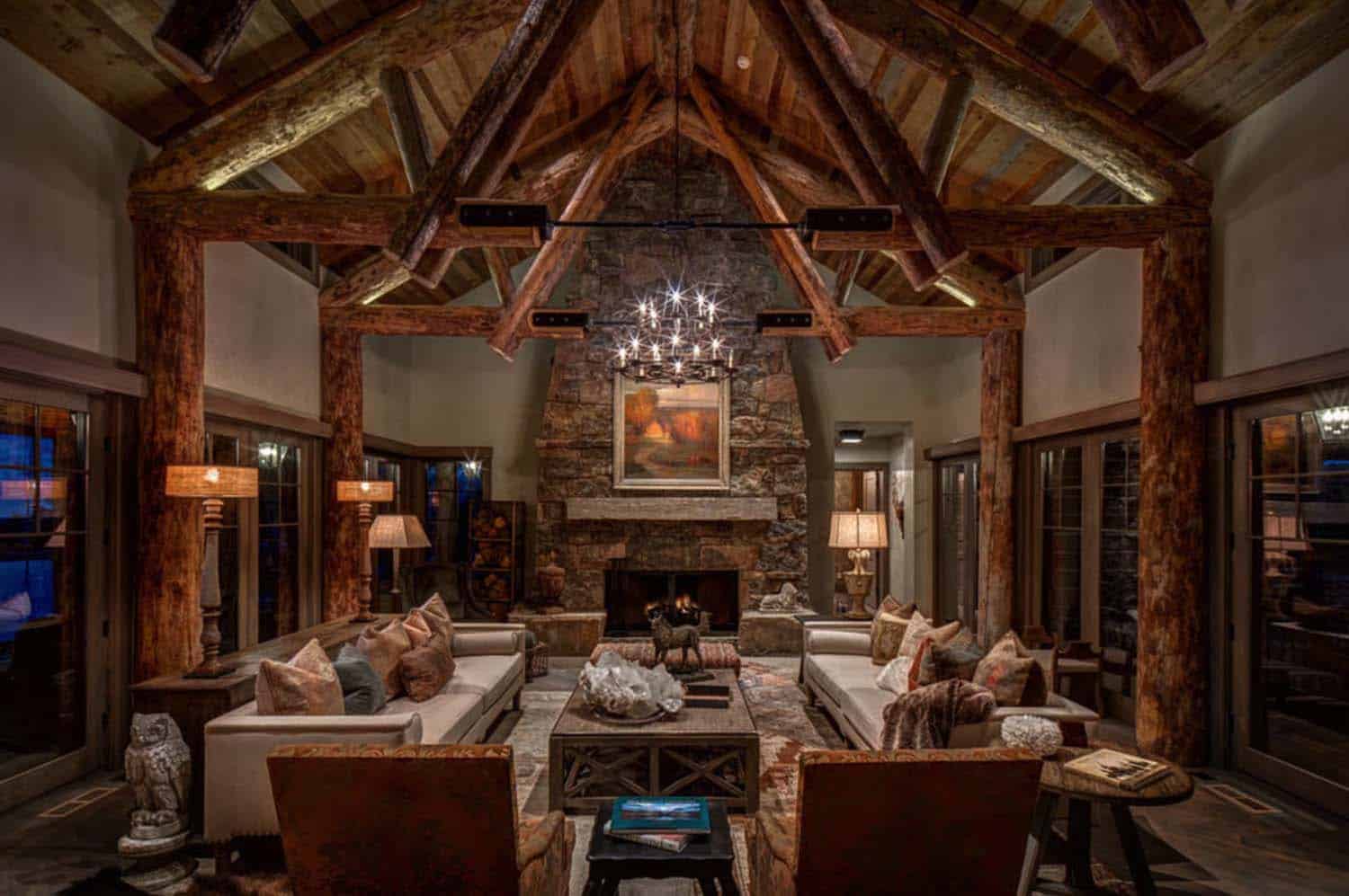 Utah mountain residence features a rustic yet elegant atmosphere