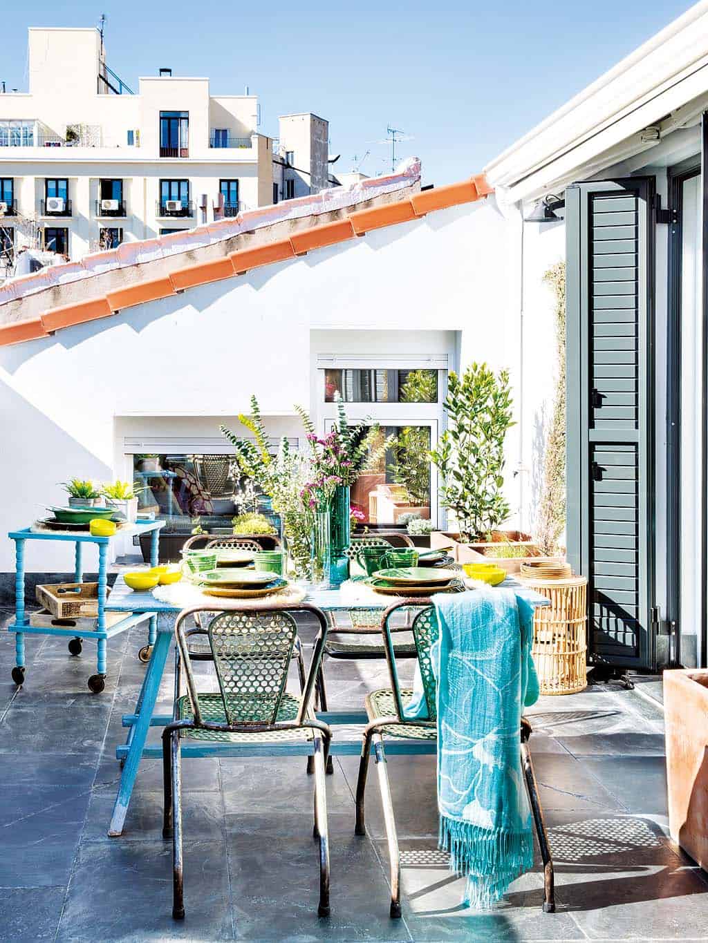 Charming attic gets transformed into an urban treasure in Madrid