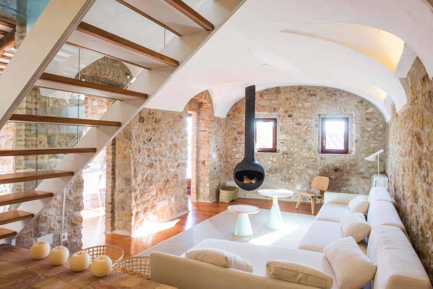 Historic stone dwelling in Spain gets stunning transformation