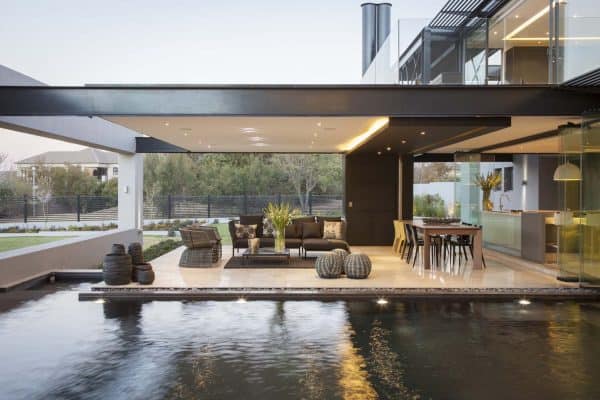 featured posts image for See inside this absolutely stunning contemporary glass house in South Africa