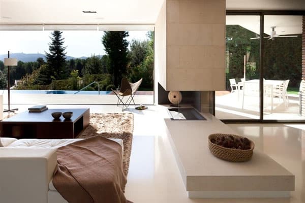 House in Bellaterra-01-1 Kindesign