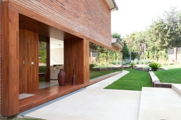 House in Bellaterra-02-1 Kindesign