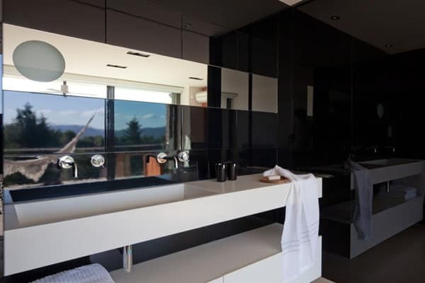 House in Bellaterra-20-1 Kindesign