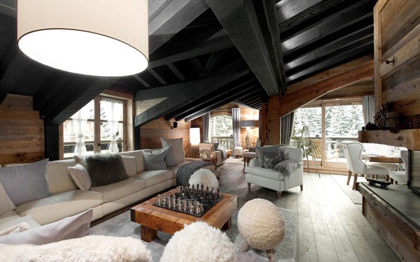 Le Petit Ch&acirc;teau-01-1 Kindesign