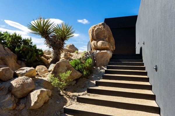 Black Desert House-Oller & Pejic Architecture-04-1 Kindesign