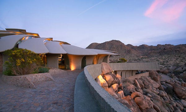 The Desert House-Kendrick Bangs Kellogg-30-1 Kindesign