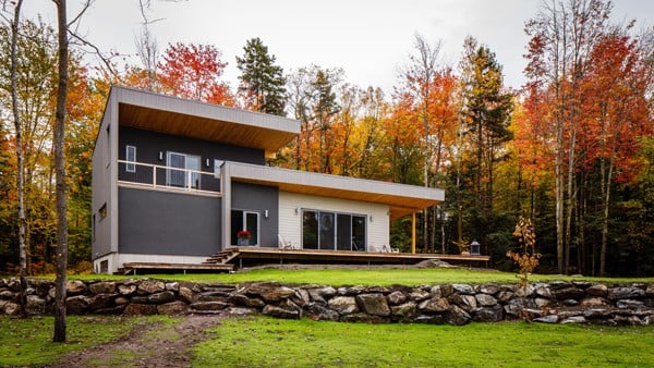 Chalet Bolton-Est-Atelier BOOM TOWN-01-1 Kindesign