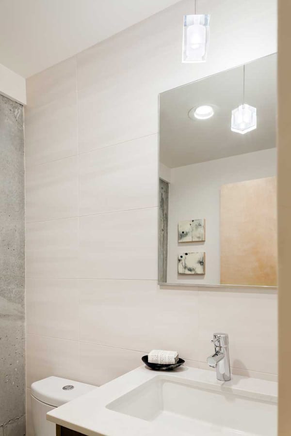 Madison Park House-First Lamp-17-1 Kindesign