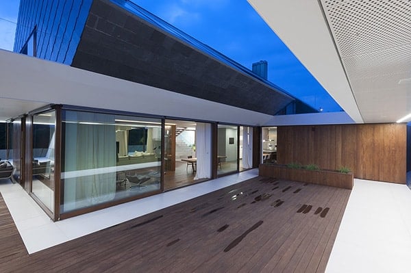 Edge House-Mobius Architecture-08-1 Kindesign