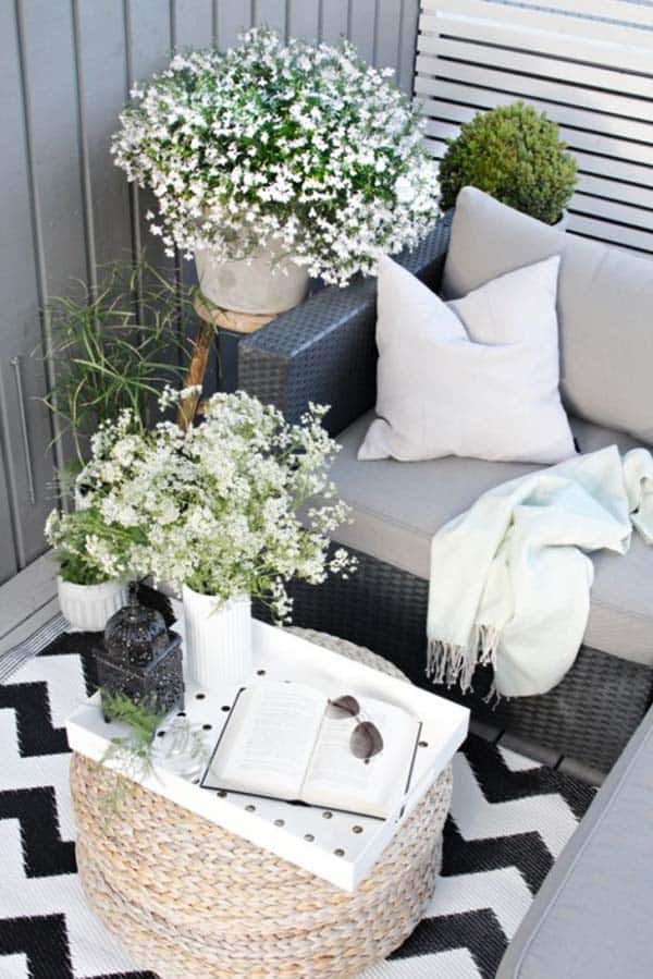 Relaxing Outdoor Living Spaces-04-1 Kindesign