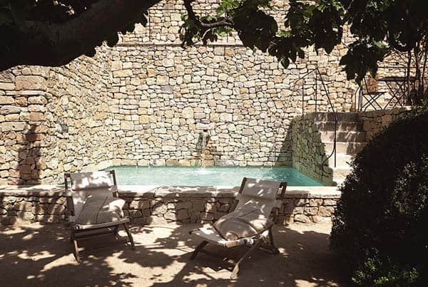 House in Provence-AM Designs-02-1 Kindesign