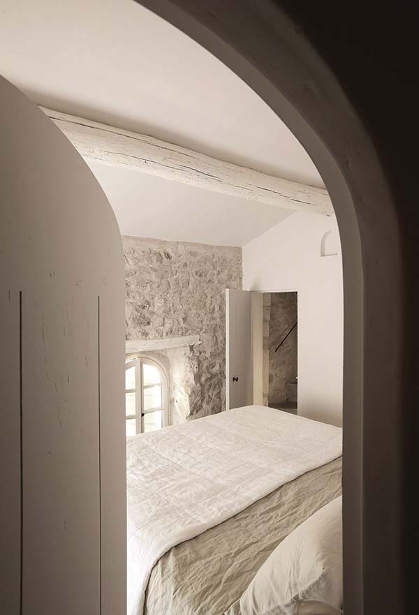 House in Provence-AM Designs-10-1 Kindesign