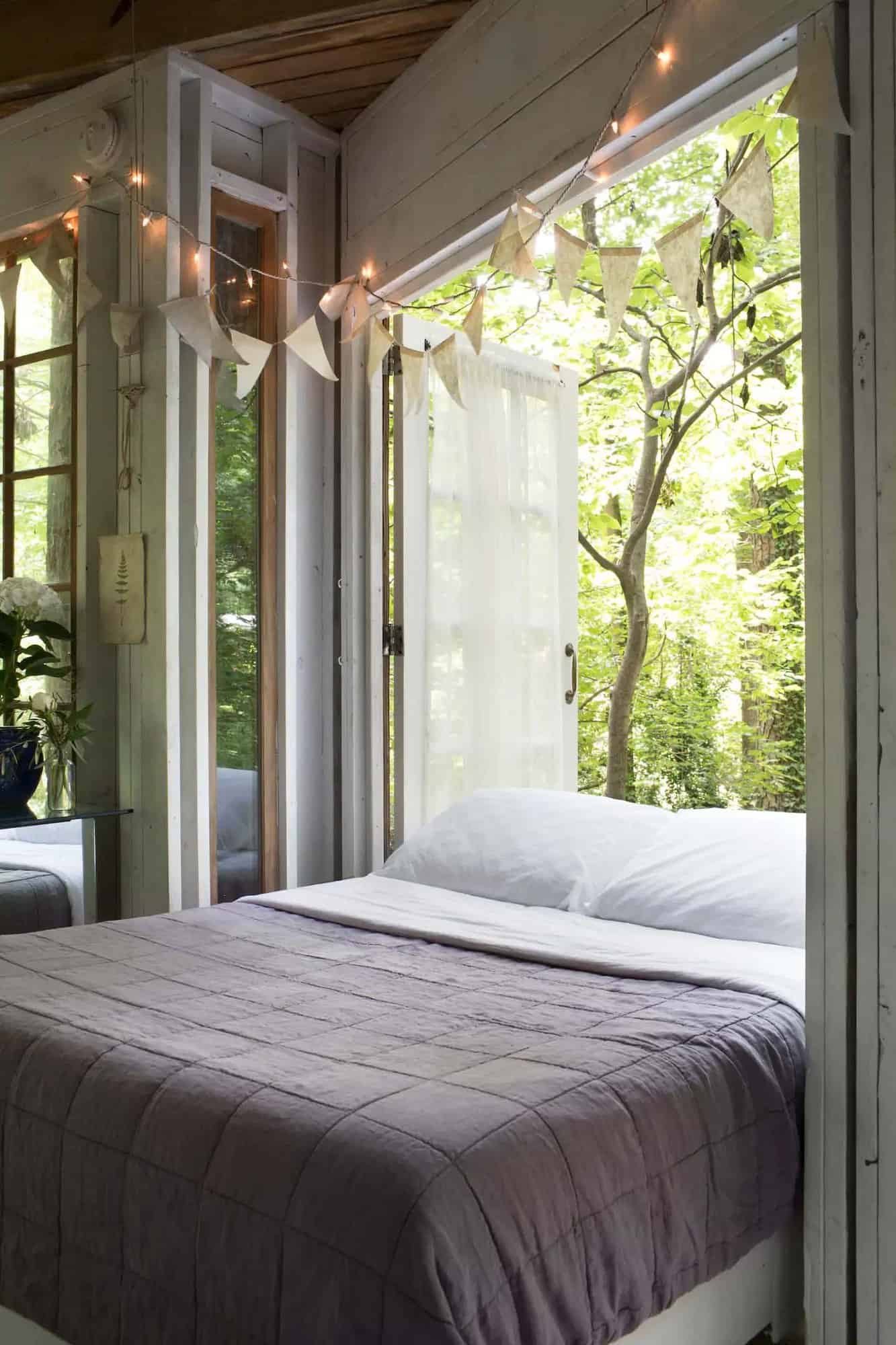 treehouse bedroom