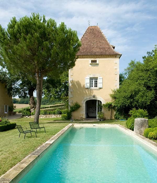 Stone Farmhouse in France-02-1 Kindesign