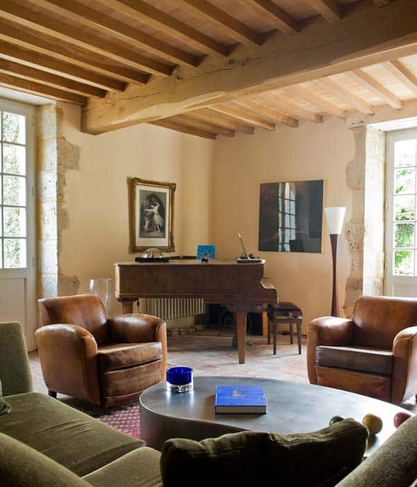 Stone Farmhouse in France-05-1 Kindesign