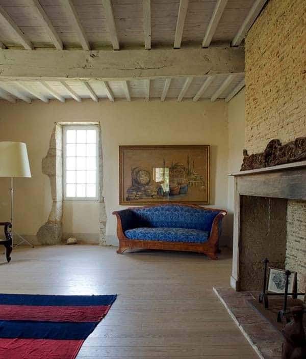 Stone Farmhouse in France-11-1 Kindesign