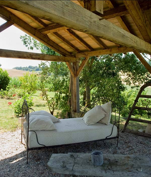 Stone Farmhouse in France-15-1 Kindesign