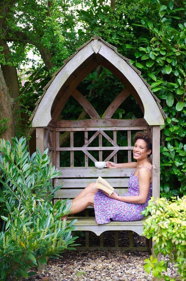 20 Cozy Outdoor Nooks Inspiring Your Inner Bookworm