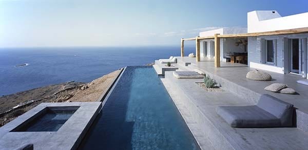 Summer-House-Syros-Greece-Block722-01-1 Kindesign