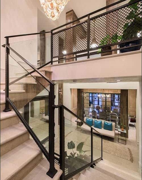 Contemporary Mediterranean Home-22-1 Kindesign