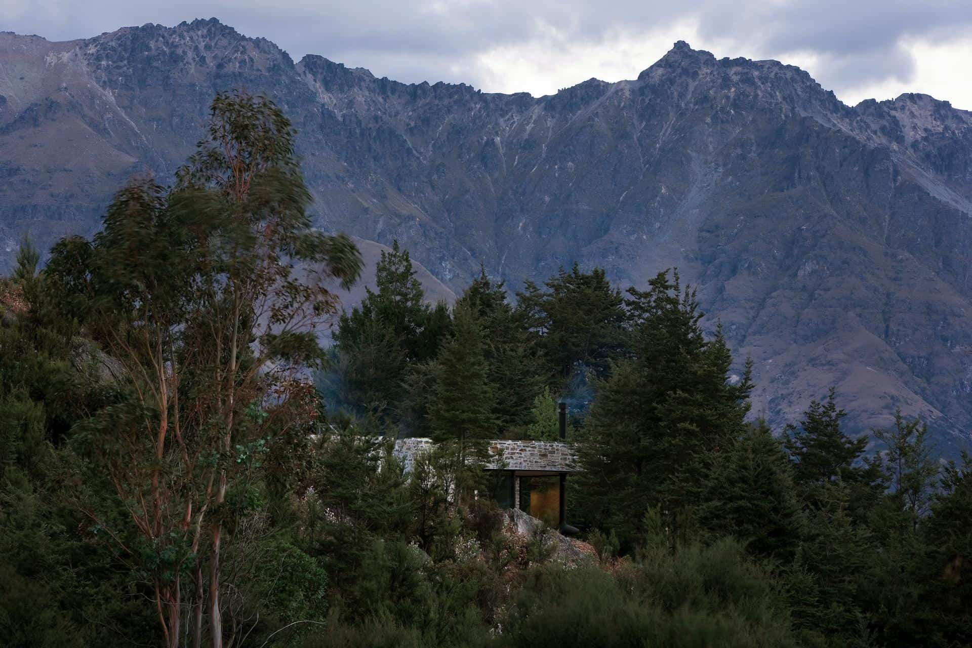 Mountain Retreat-Fearon Hay Architects-16-1 Kindesign