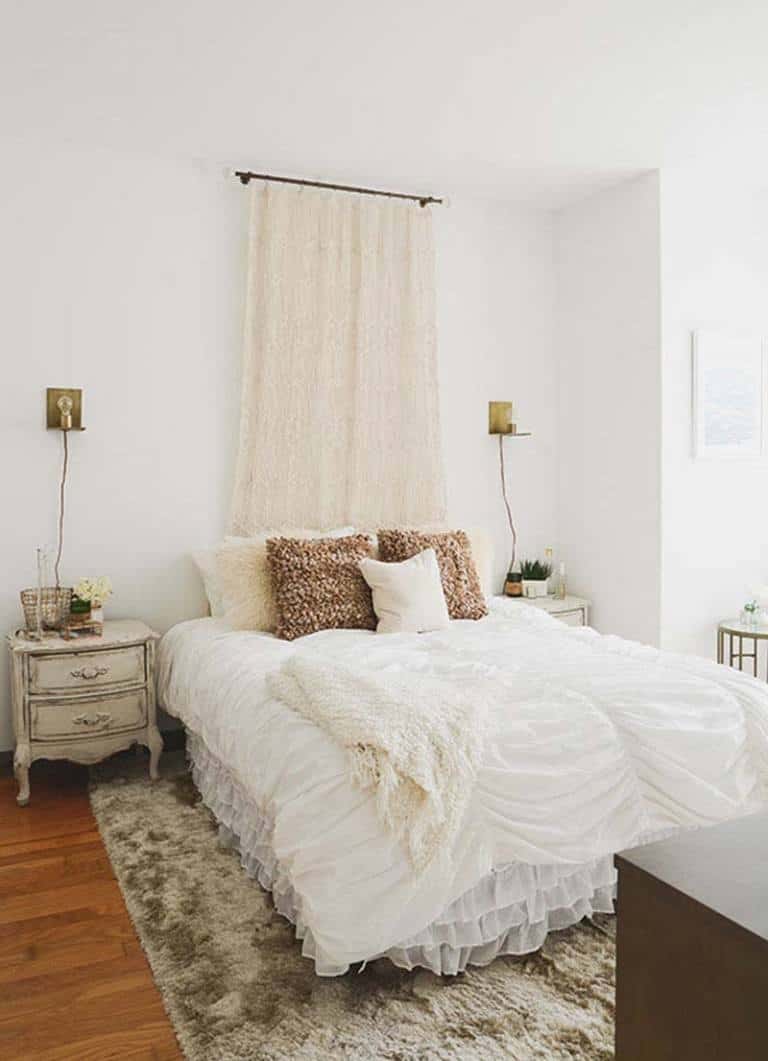 35 Amazing Solutions For Bedroom Headboard Alternatives