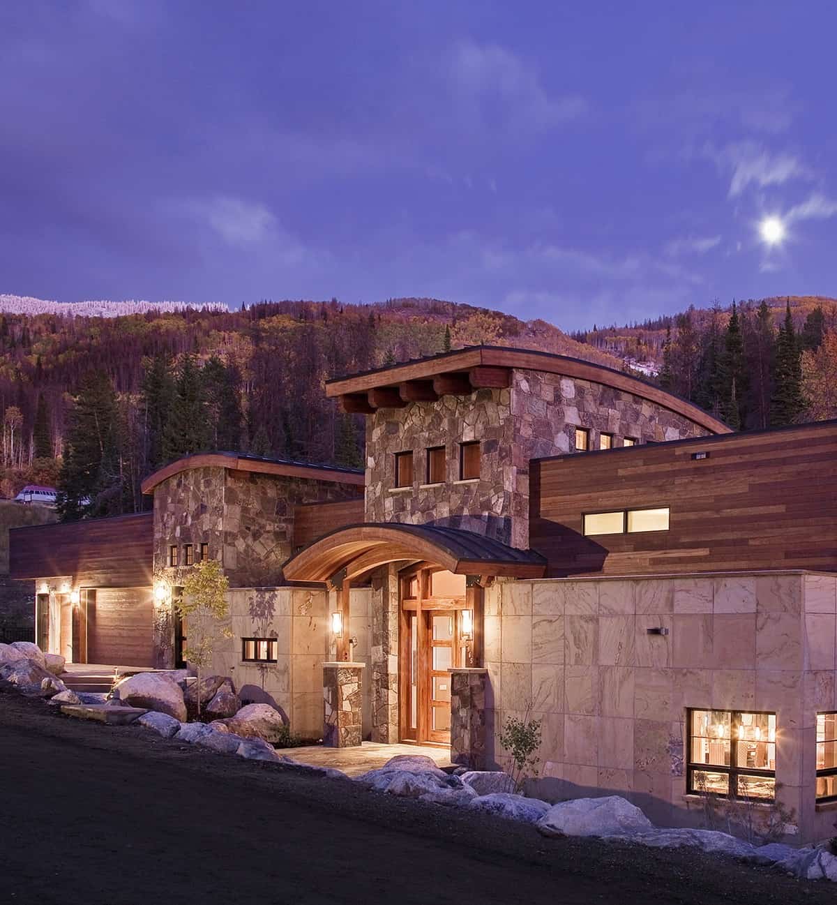 Contemporary Mountain Home-Kelly and Stone Architects-02-1 Kindesign