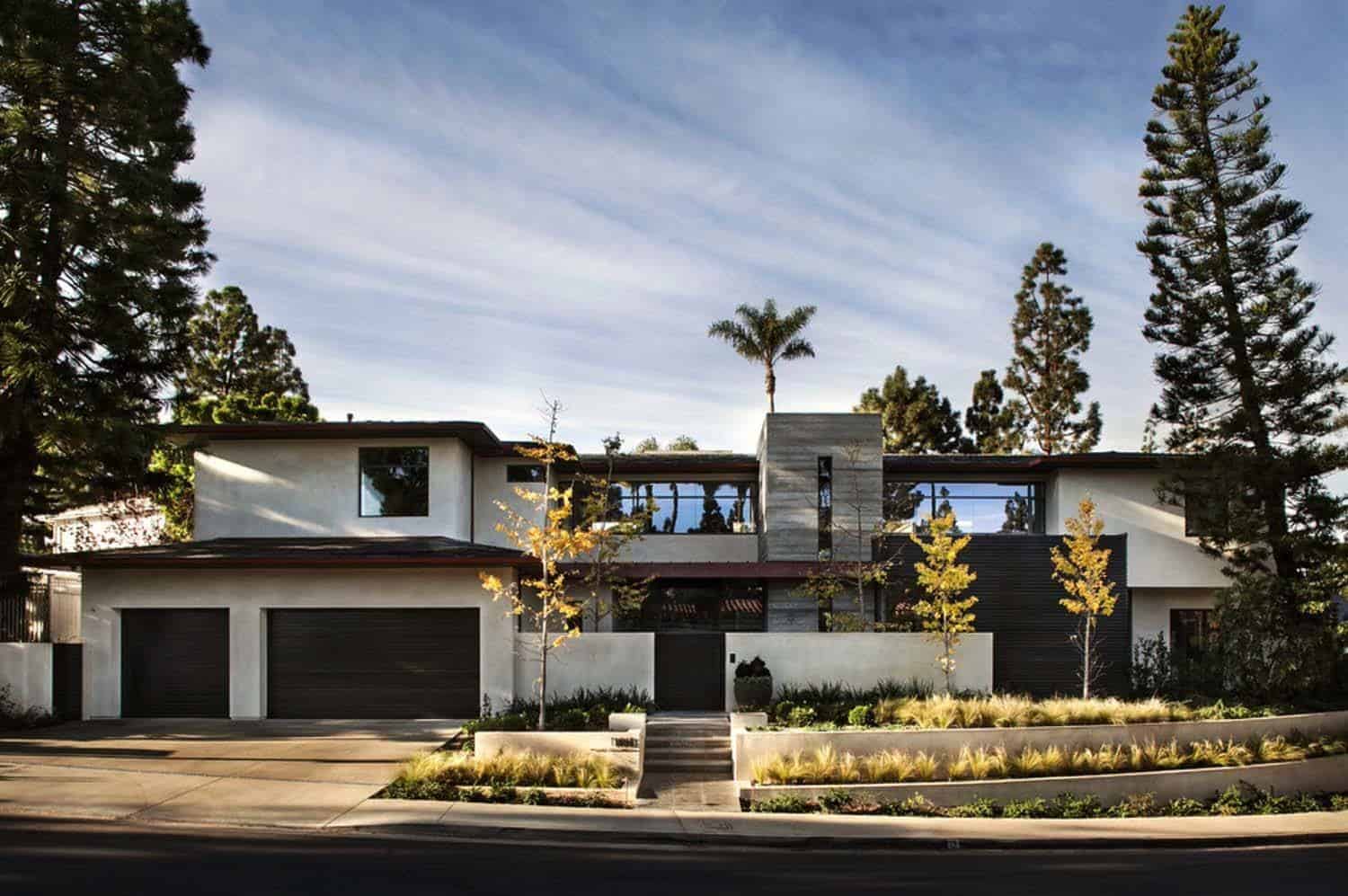 Contemporary Home-Laidlaw Schultz Architects-01-1 Kindesign