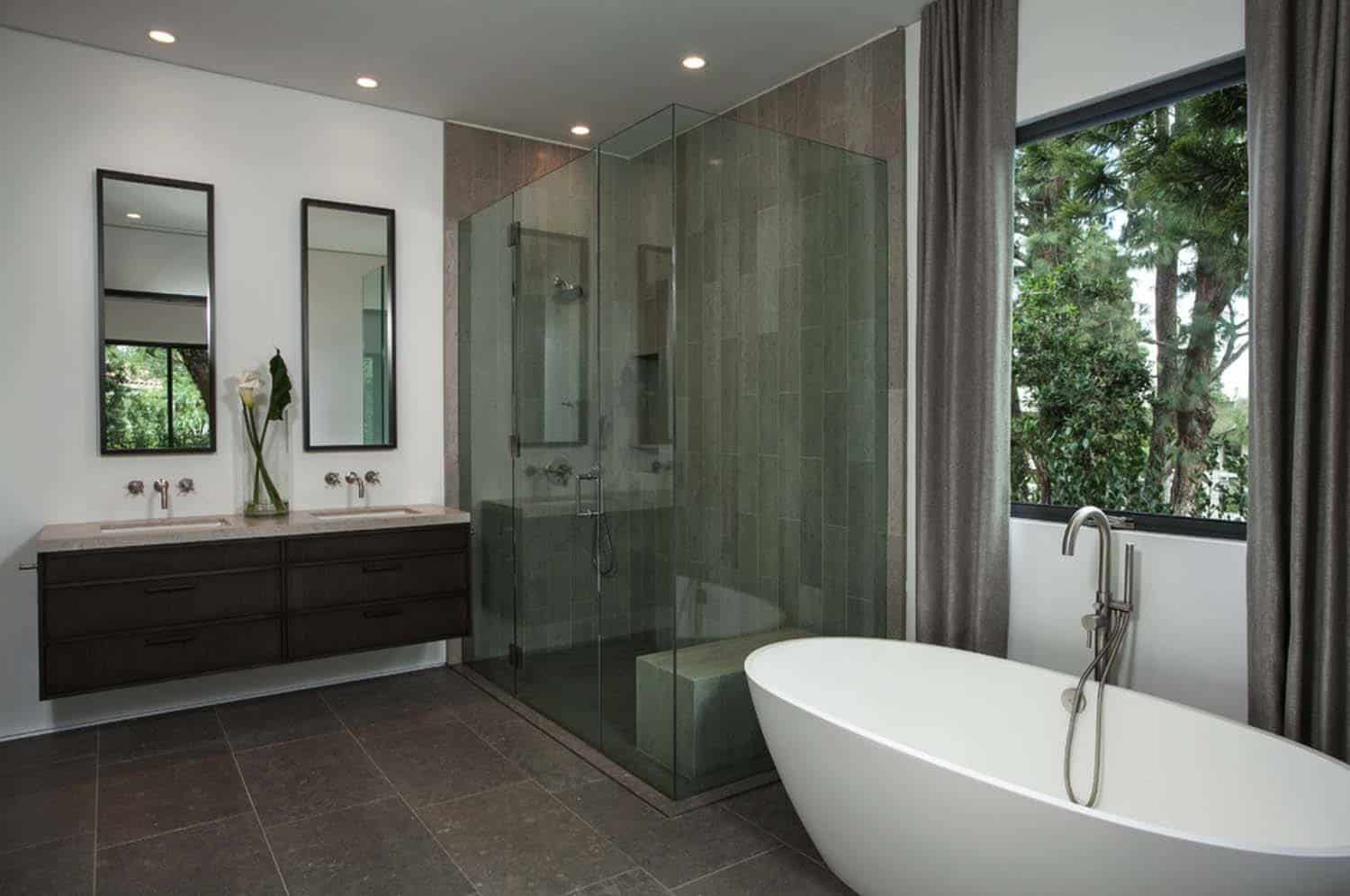 Contemporary Home-Laidlaw Schultz Architects-12-1 Kindesign