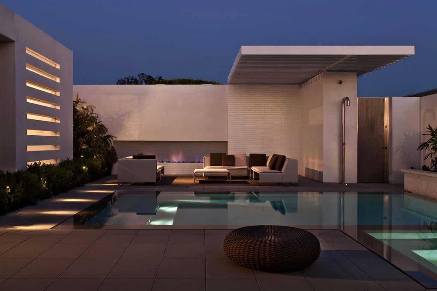 Contemporary Home-Laidlaw Schultz Architects-24-1 Kindesign