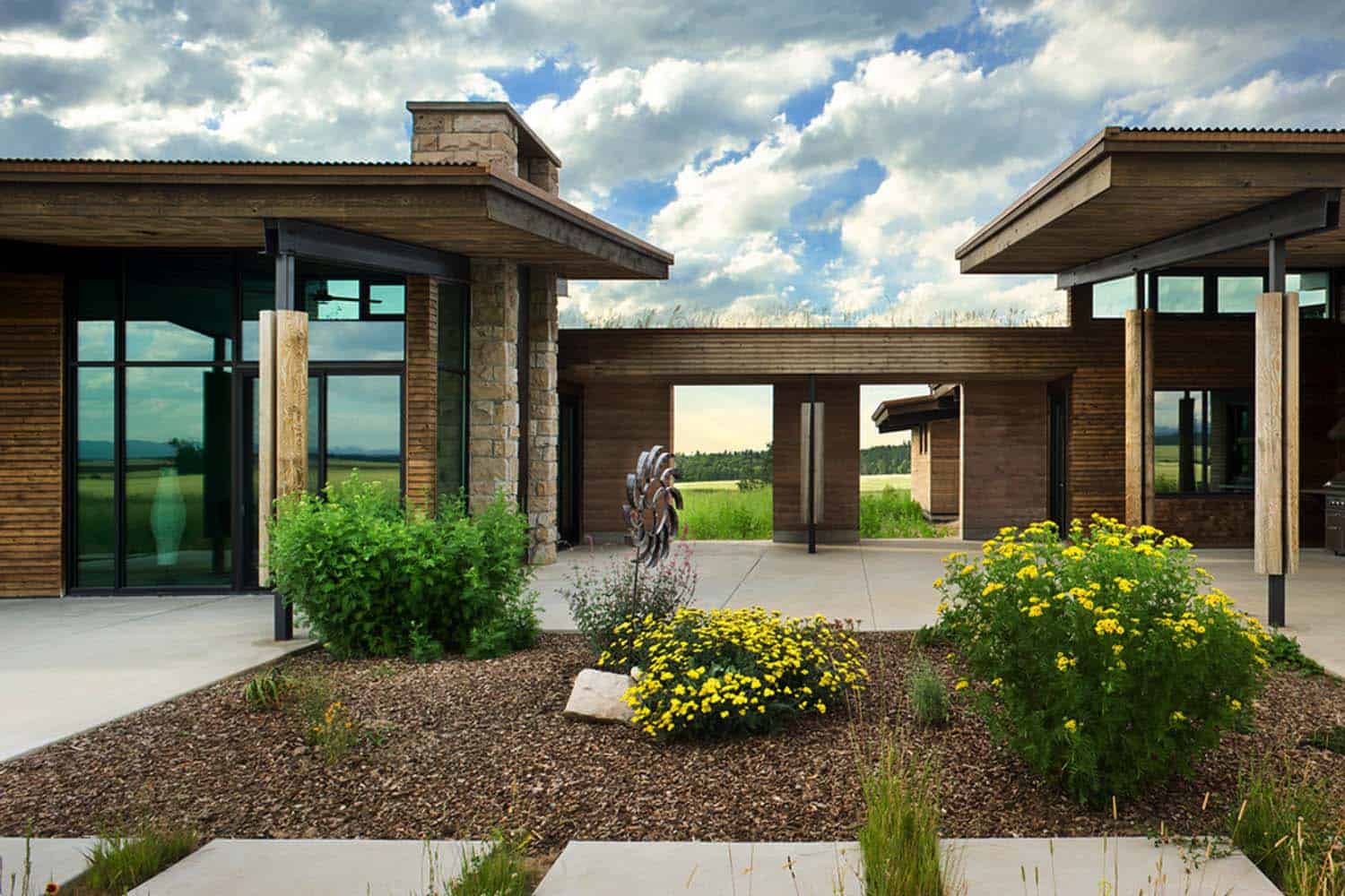 Rammed Earth House-Ward Blake Architect-01-1 Kindesign