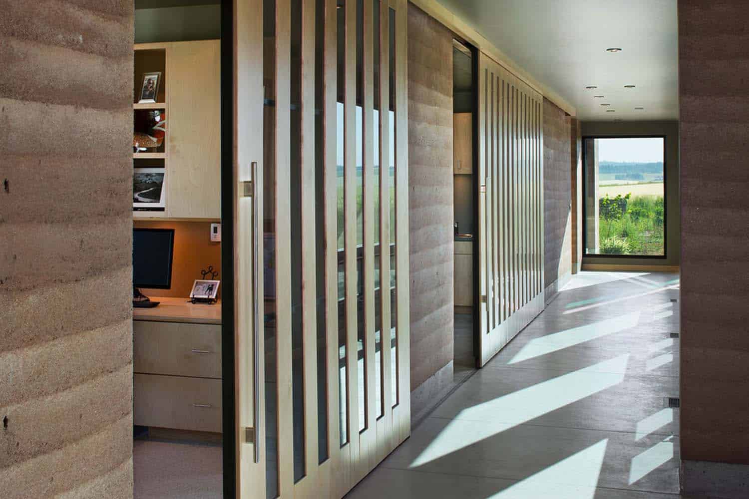 Rammed Earth House-Ward Blake Architect-10-1 Kindesign