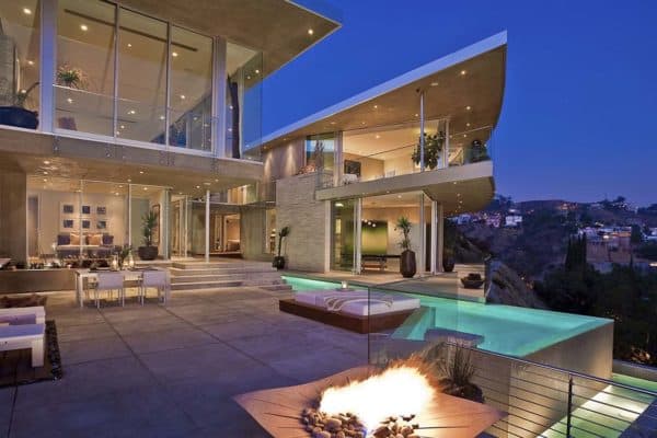 featured posts image for Striking modern pad with captivating views over the Sunset Strip