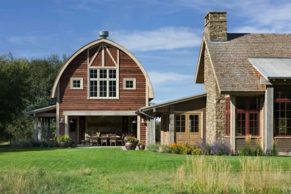 featured posts image for Picturesque Montana farmhouse with an attached barn