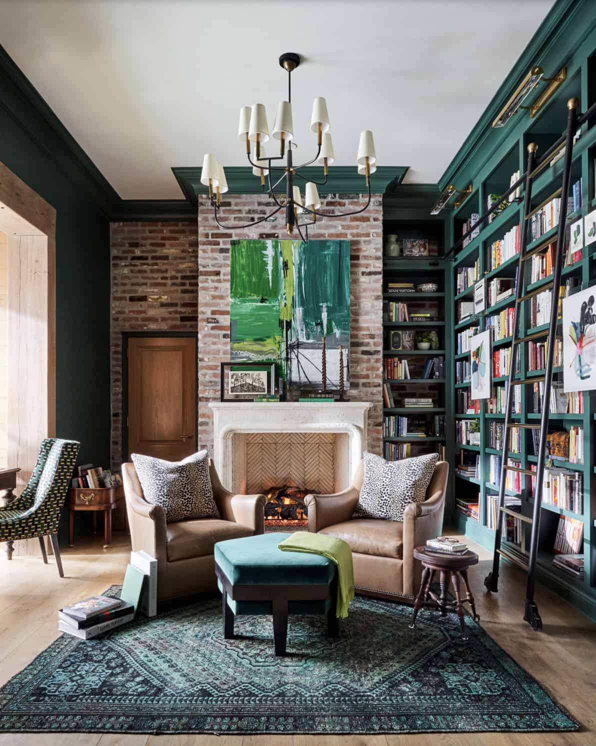transitional-style-home-office-with-a-bookshelf