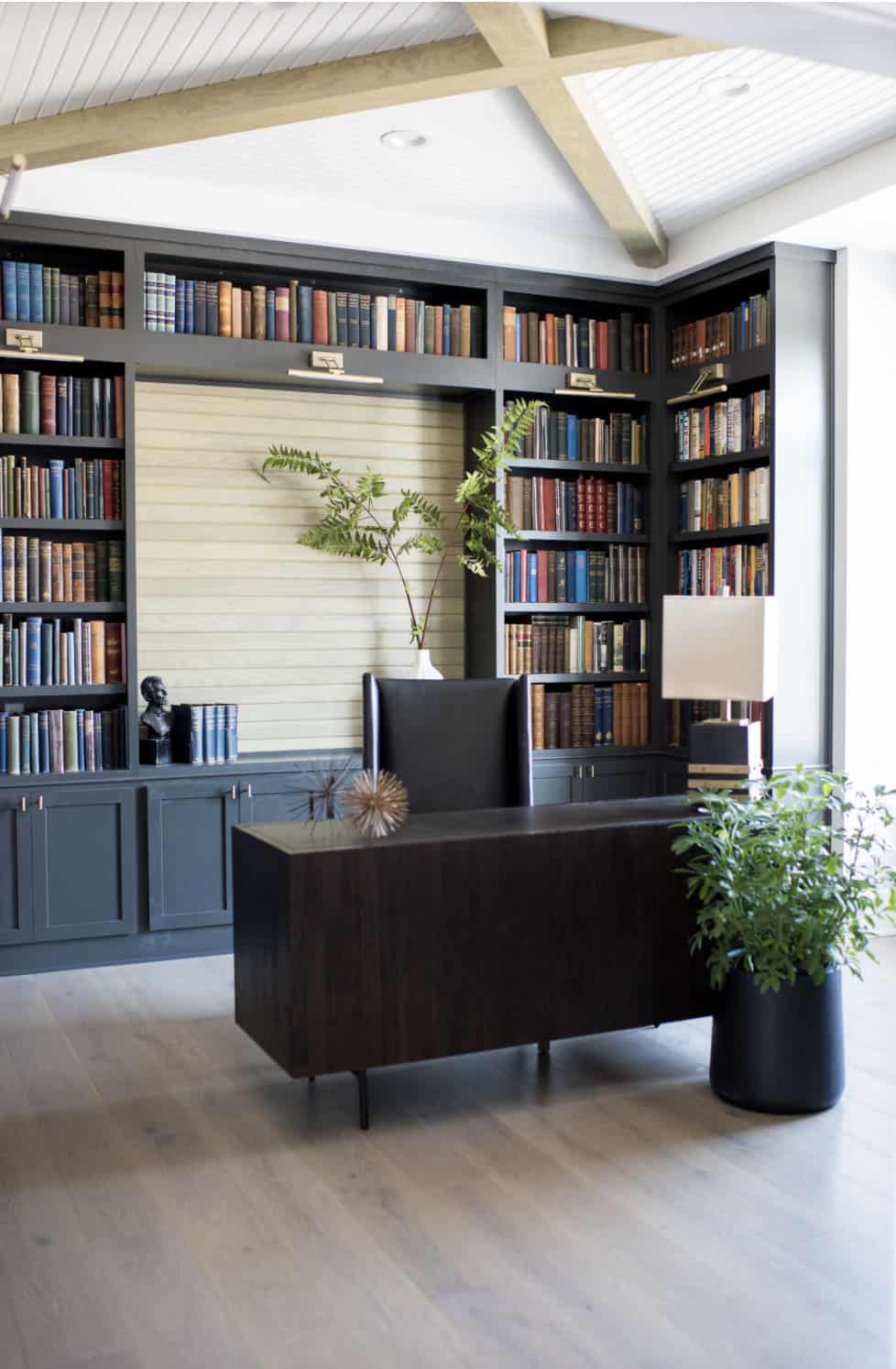 transitional-style-home-office
