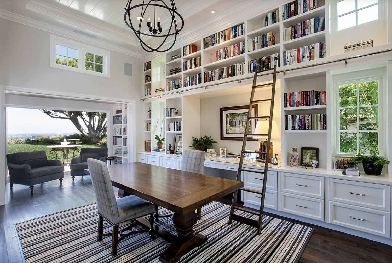 traditional-home-office
