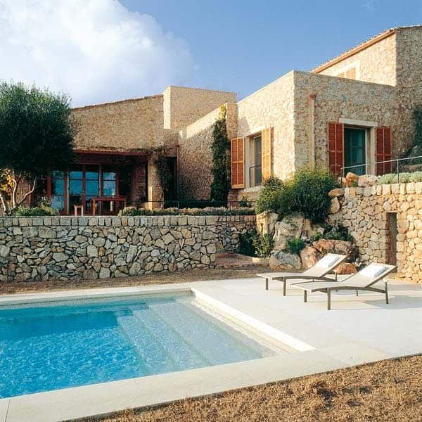 Majorcan House Design-Antoni Esteva-01-1 Kindesign