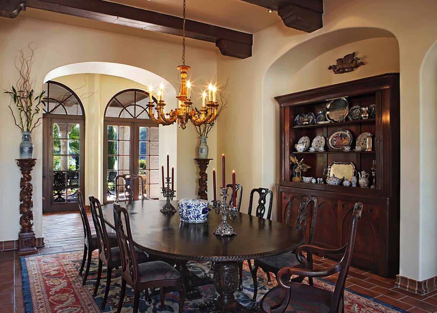 Mediterranean Style Lake House-Cornerstone Architects-18-1 Kindesign