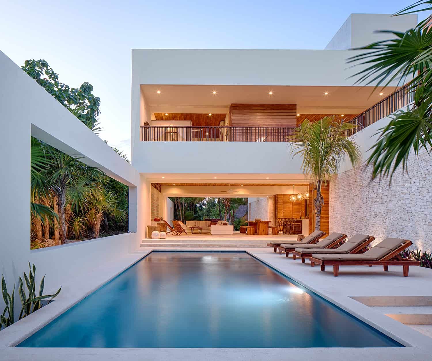 ecoluxe-private-villa-specht-harpman-01-1-kindesign