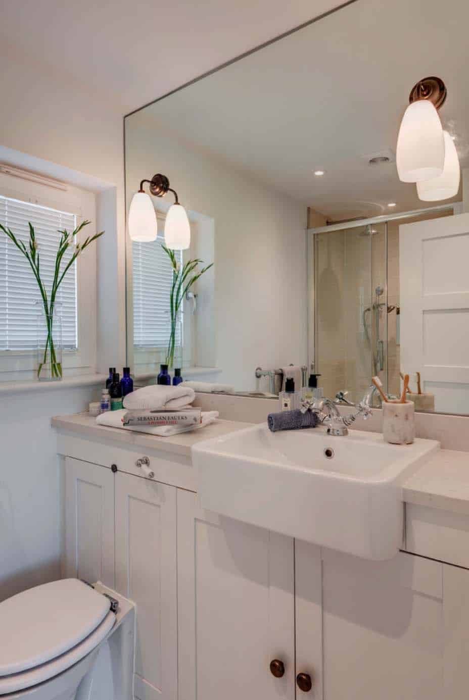seaside-bungalow-renovation-woodford-architecture-16-1-kindesign