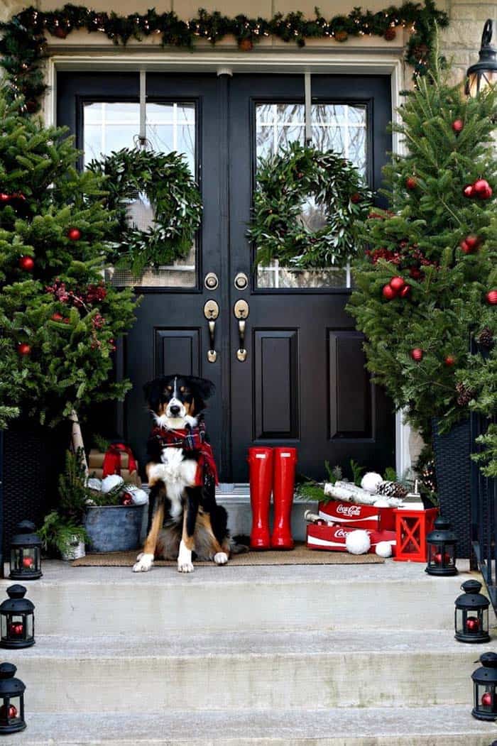 cozy-christmas-decorated-homes-36-1-kindesign