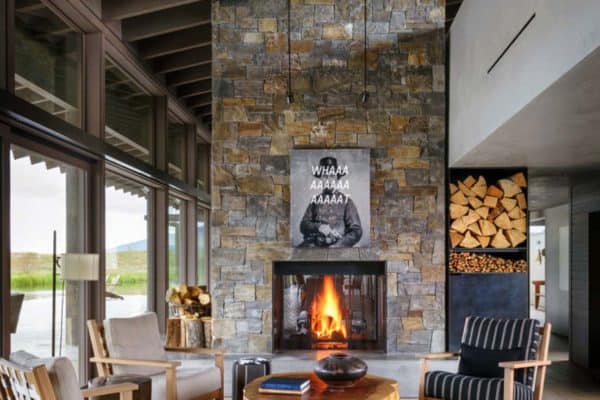 featured posts image for Montana ranch house embraces its striking river valley location