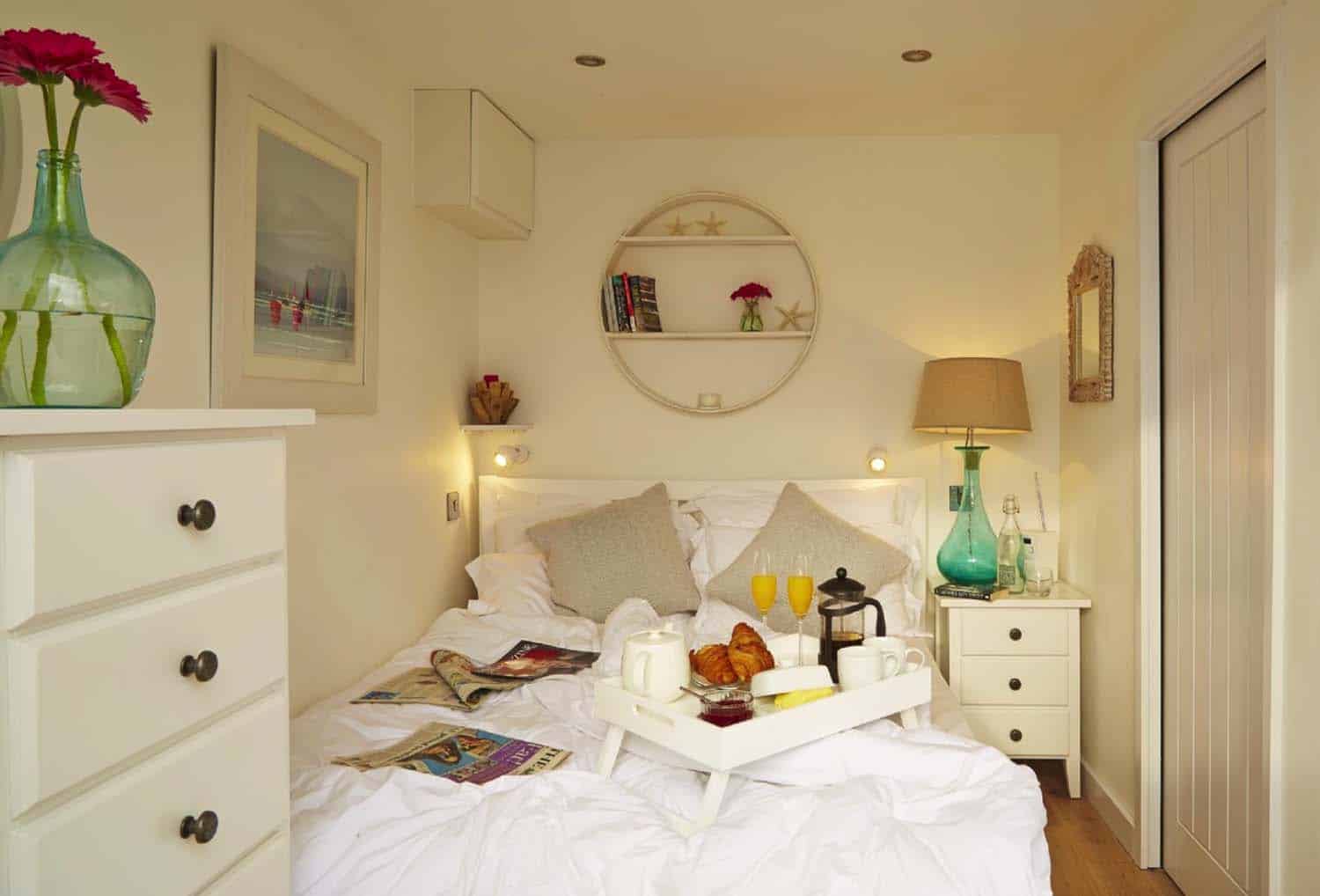 Moontide Beach Hut-Whitsand Bay-Cornwall-16-1 Kindesign